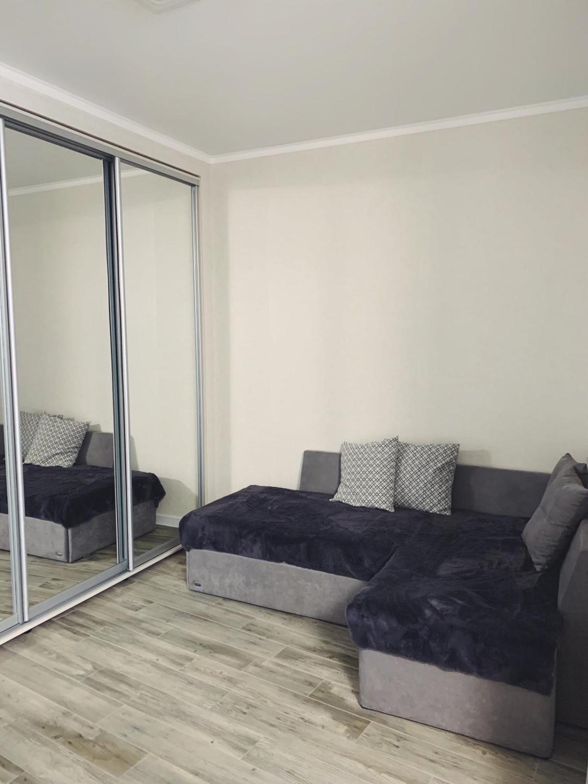 Nika Apartment Odessa Esterno foto